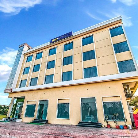 Fabhotel Amrit Greens Indore Airport Exterior foto