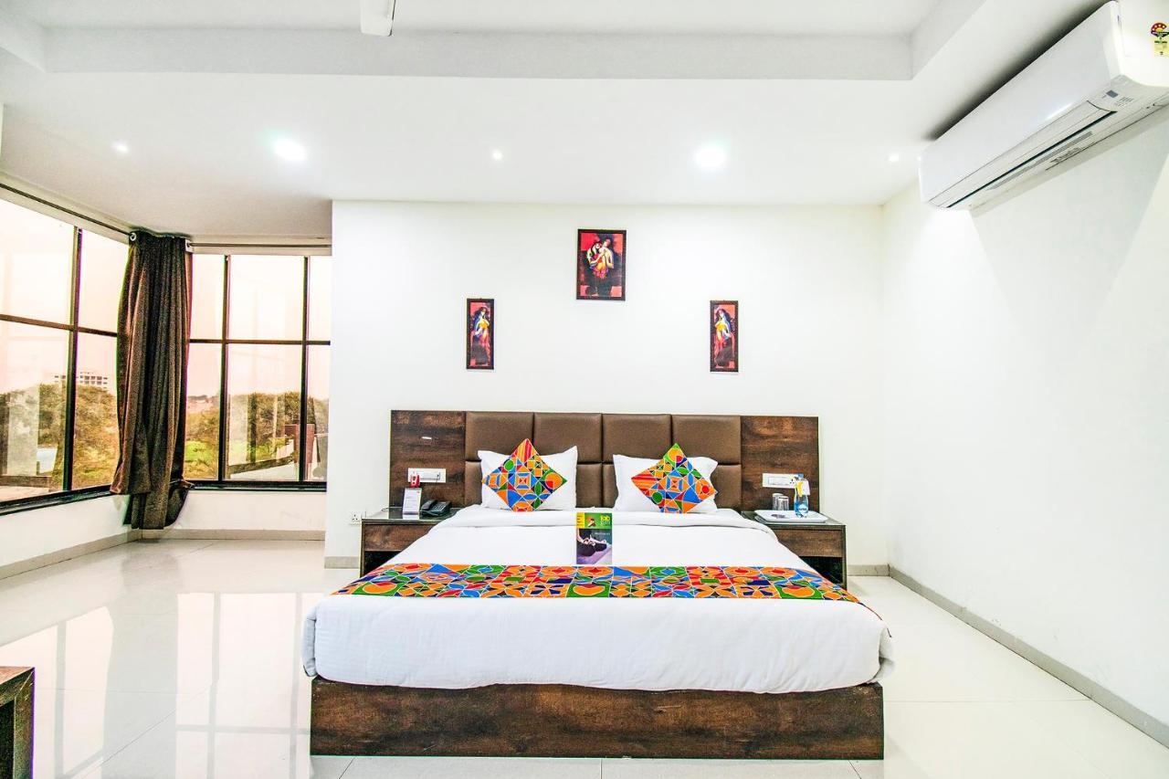 Fabhotel Amrit Greens Indore Airport Exterior foto